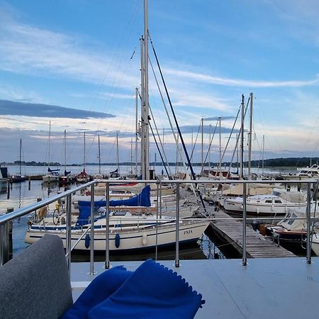 Hausboot Hilja Hotell Schleswig Exteriör bild
