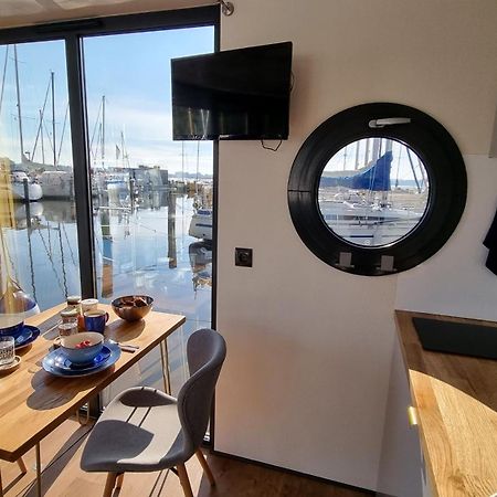 Hausboot Hilja Hotell Schleswig Exteriör bild