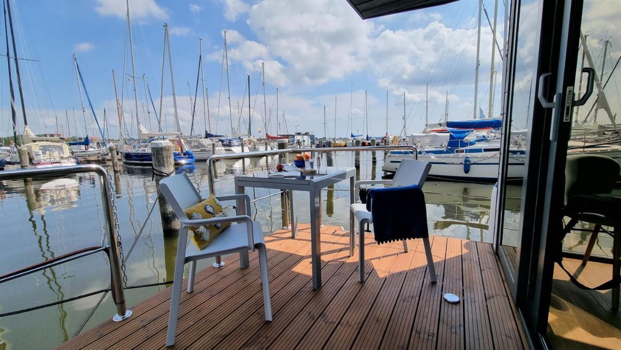 Hausboot Hilja Hotell Schleswig Exteriör bild