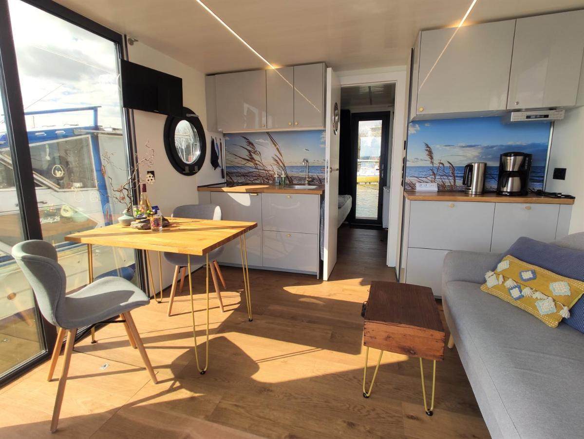 Hausboot Hilja Hotell Schleswig Exteriör bild