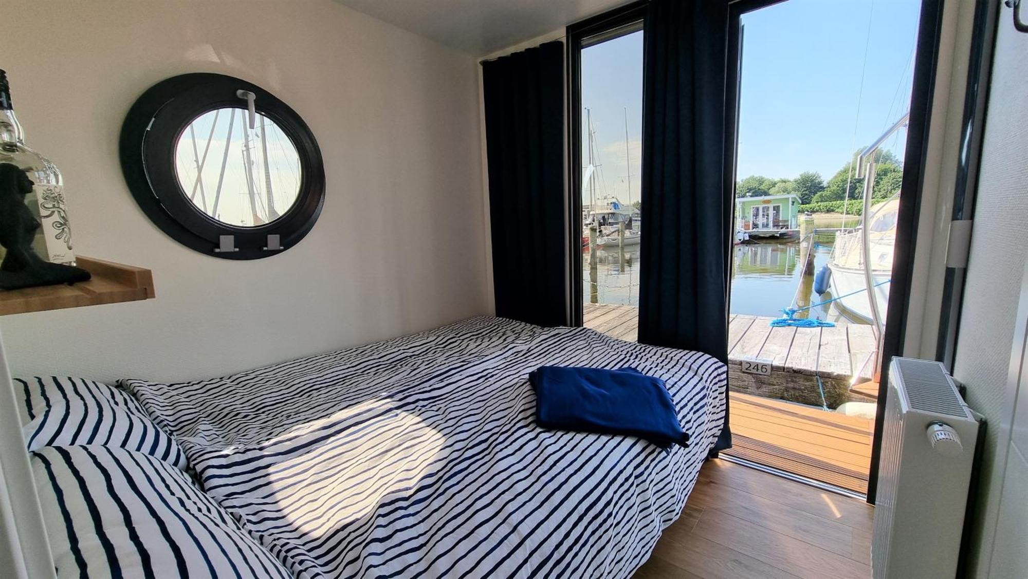 Hausboot Hilja Hotell Schleswig Exteriör bild